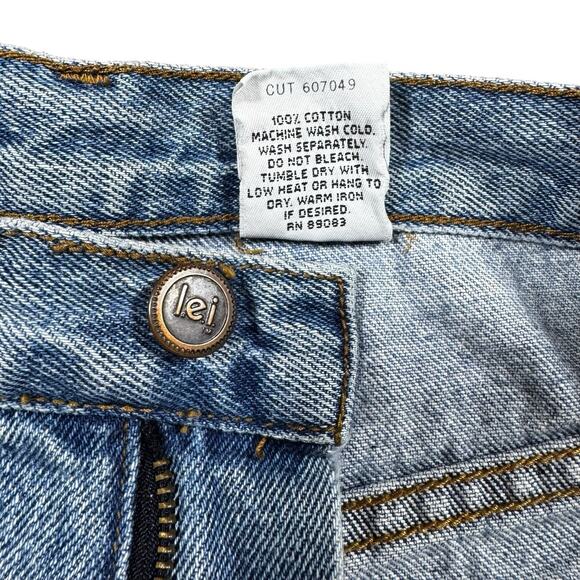 Vintage Y2K l.e.i. Denim Cutoff Shorts Bee Flower Embroidered Frayed Hem Size 7 - Picture 7 of 10